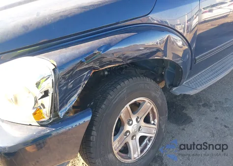 2005 Dodge Durango Slt z USA, uszkodzony, nr VIN 1D4HB48D45F505669